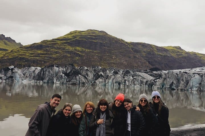 Tour privado de un día guiado por la costa sur con paseo por el glaciar