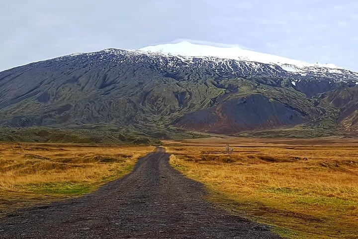 Tour privado de un día a la península de Snaefellsnes: hasta 9 pasajeros