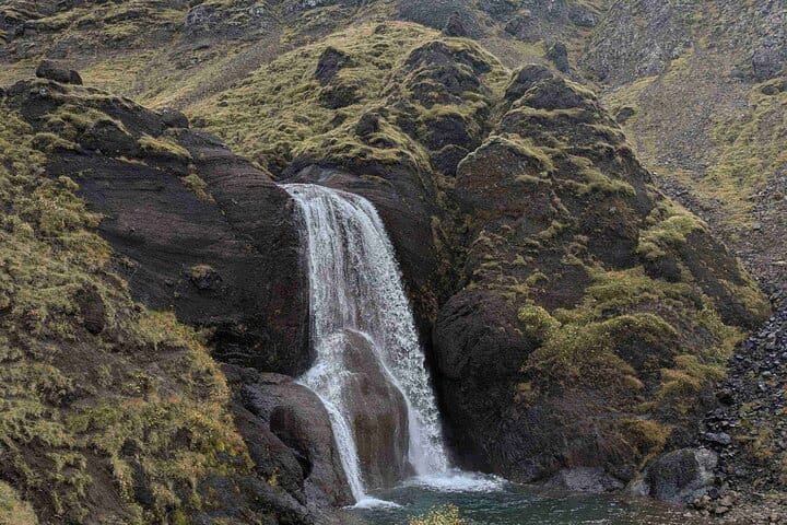 Verano en Islandia 2027: sol de medianoche, glaciares y senderismo