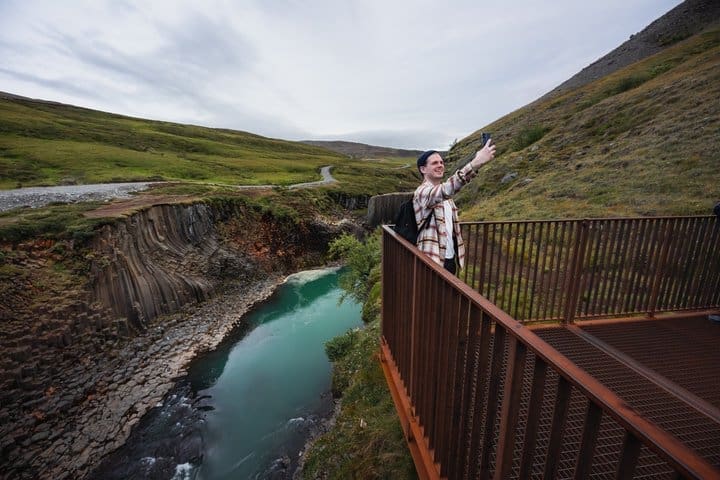 Stuðlagil Canyon Express & Vök Baths – Excursiones en tierra
