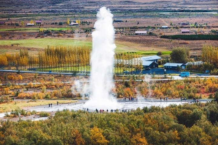 Círculo Dorado y Conoce a los Caballos Islandeses – Tour en Grupo Reducido